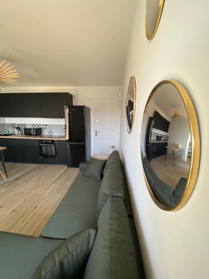 Magnifique T2 40m2 Centre Vue Au Bord De La Neuf 5 Personnes Clim Wifi Balcon Parking Prive Ferme *